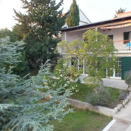 Apartment House Valerija Rovanjska