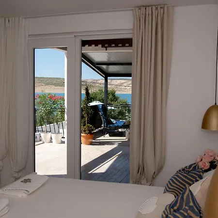 House Valerija Apartman *