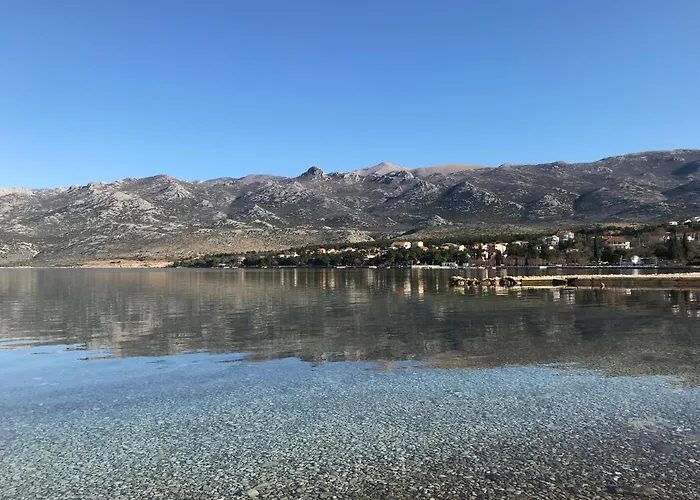 House Valerija 로바니스카