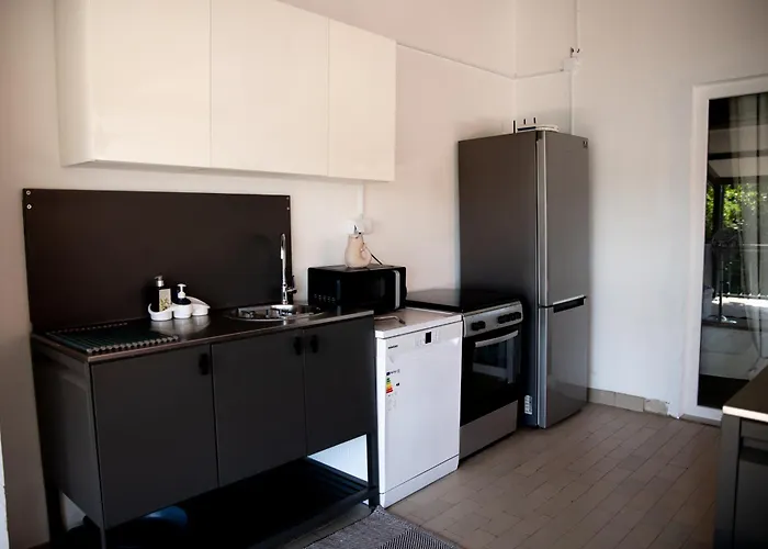 아파트 House Valerija 로바니스카